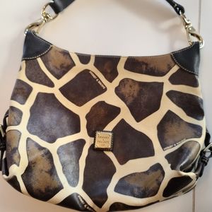 Dooney & Burke Purse giraffe print great condition selling for my mom